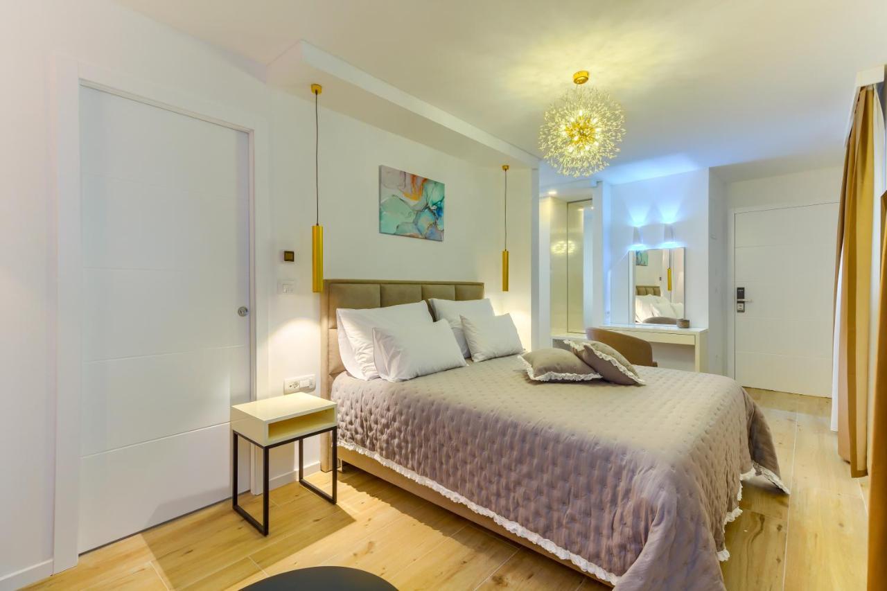 ספליט Irini Luxury Rooms מראה חיצוני תמונה