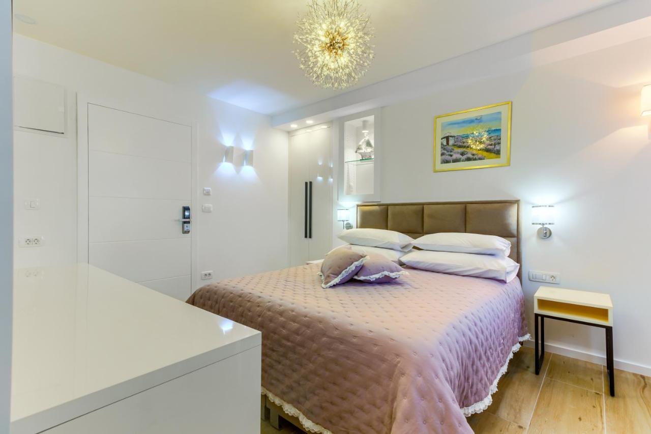 ספליט Irini Luxury Rooms מראה חיצוני תמונה