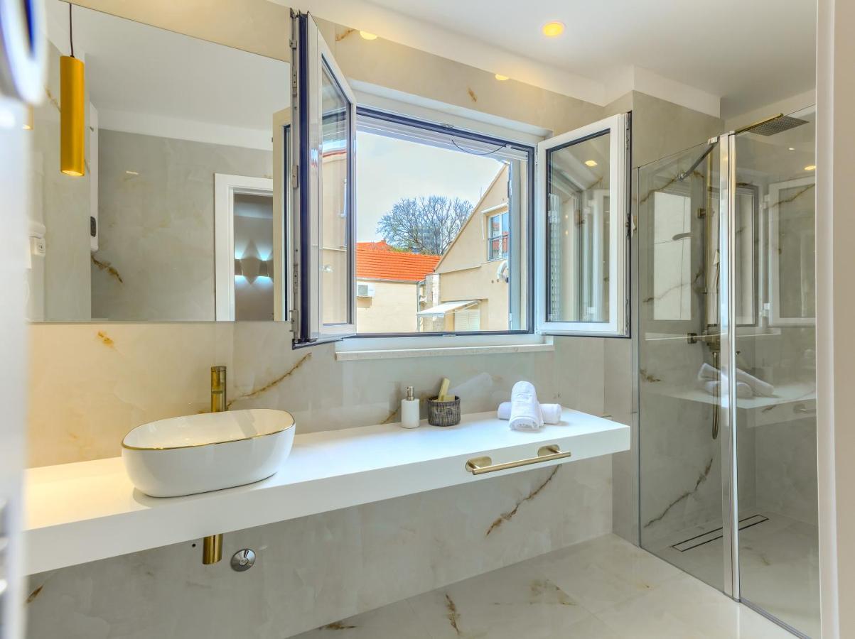 ספליט Irini Luxury Rooms מראה חיצוני תמונה